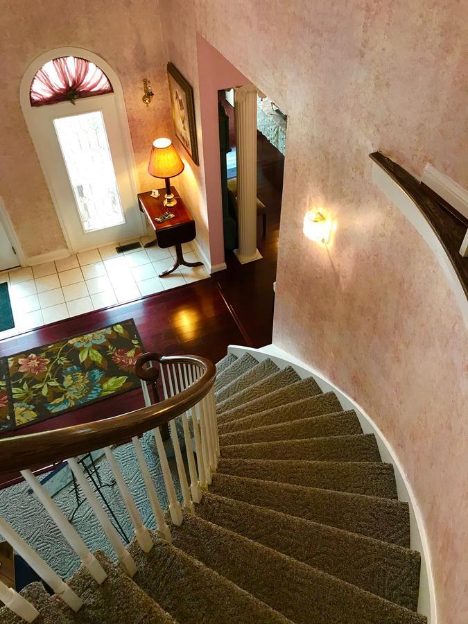 Rabbit Creek Bed & Breakfast Versailles 外观 照片